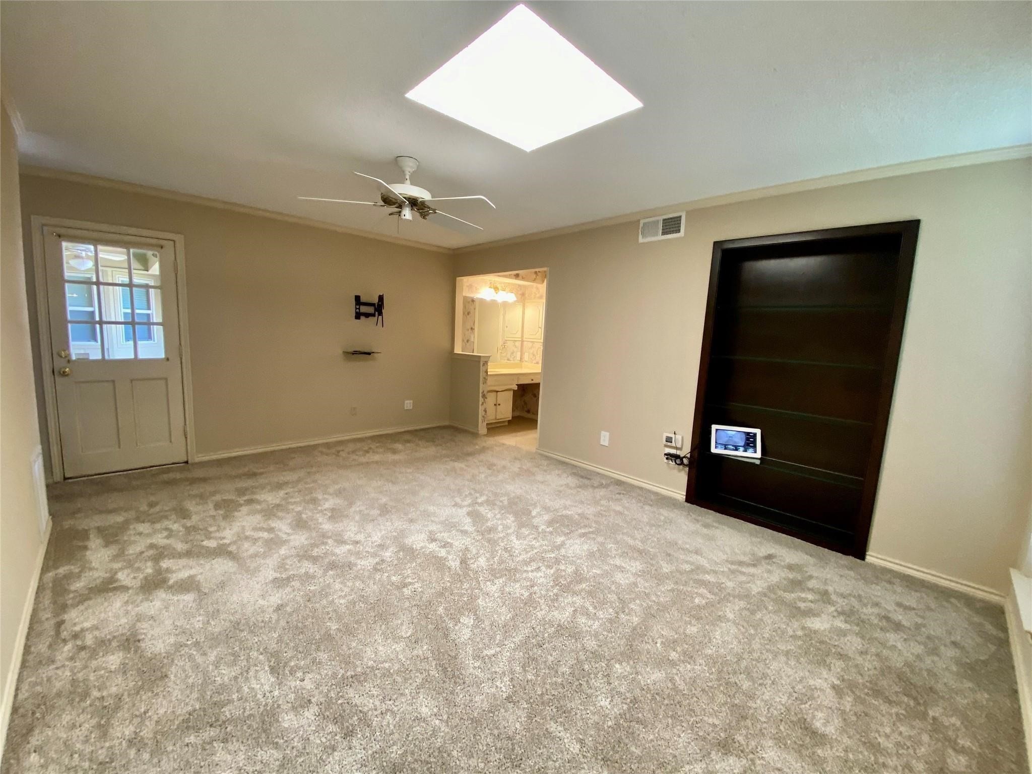 909 Hillsdale Drive Richardson TX 75081