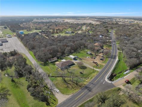 684 Leroy Parkway Elm Mott TX 76640
