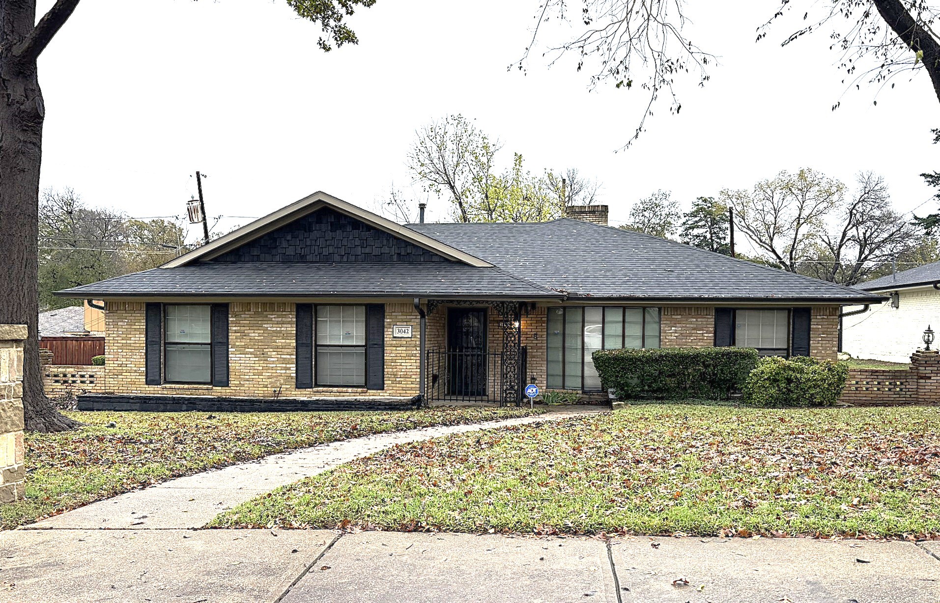 3042 Kiestridge Drive Dallas TX 75233