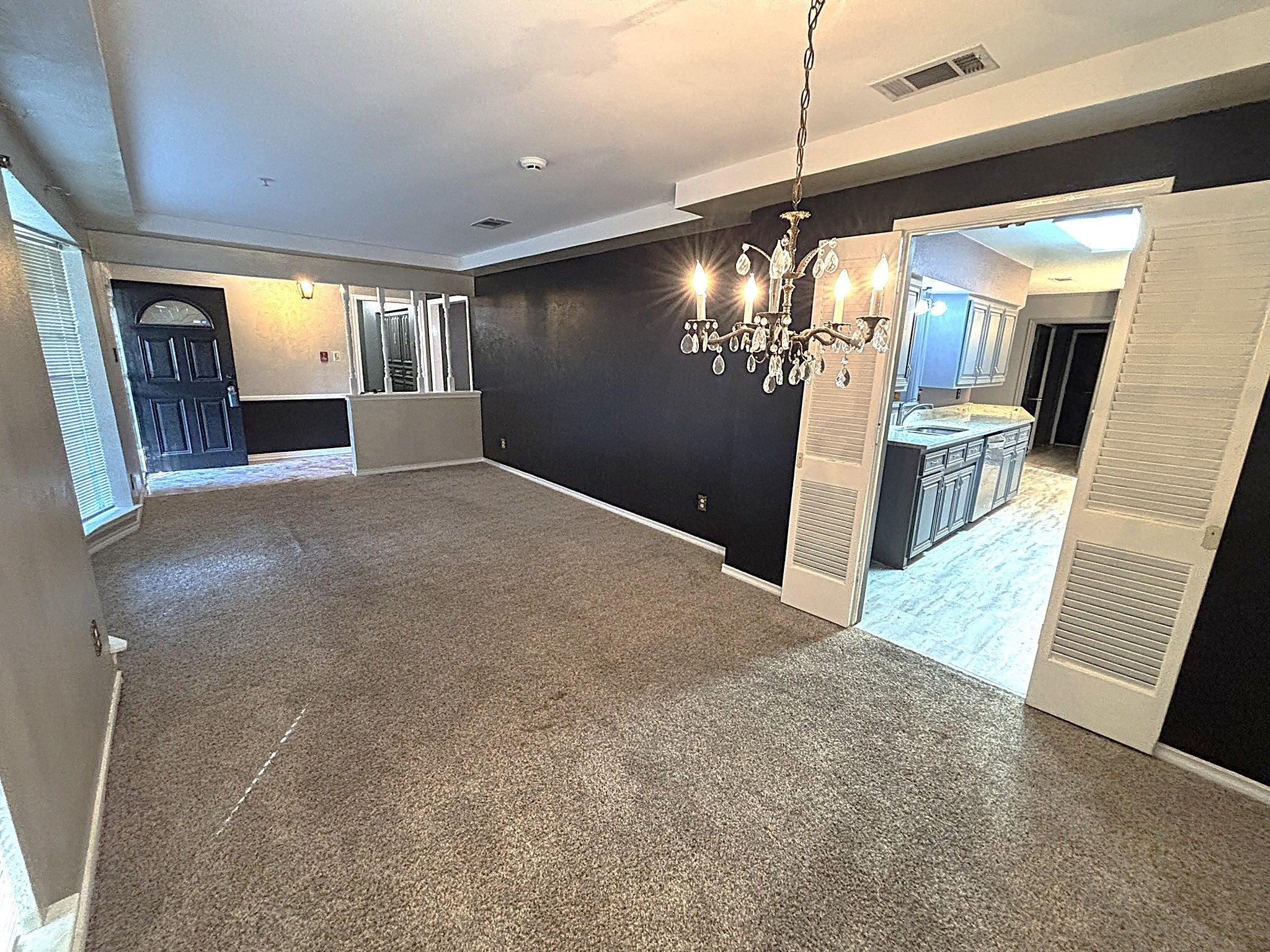 3042 Kiestridge Drive Dallas TX 75233