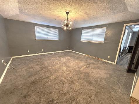 3042 Kiestridge Drive Dallas TX 75233