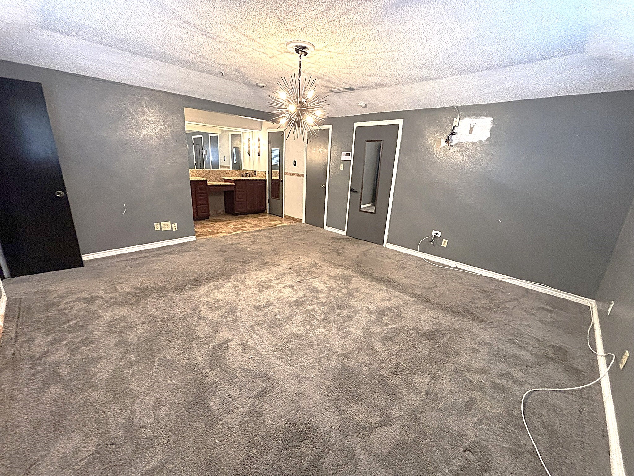 3042 Kiestridge Drive Dallas TX 75233