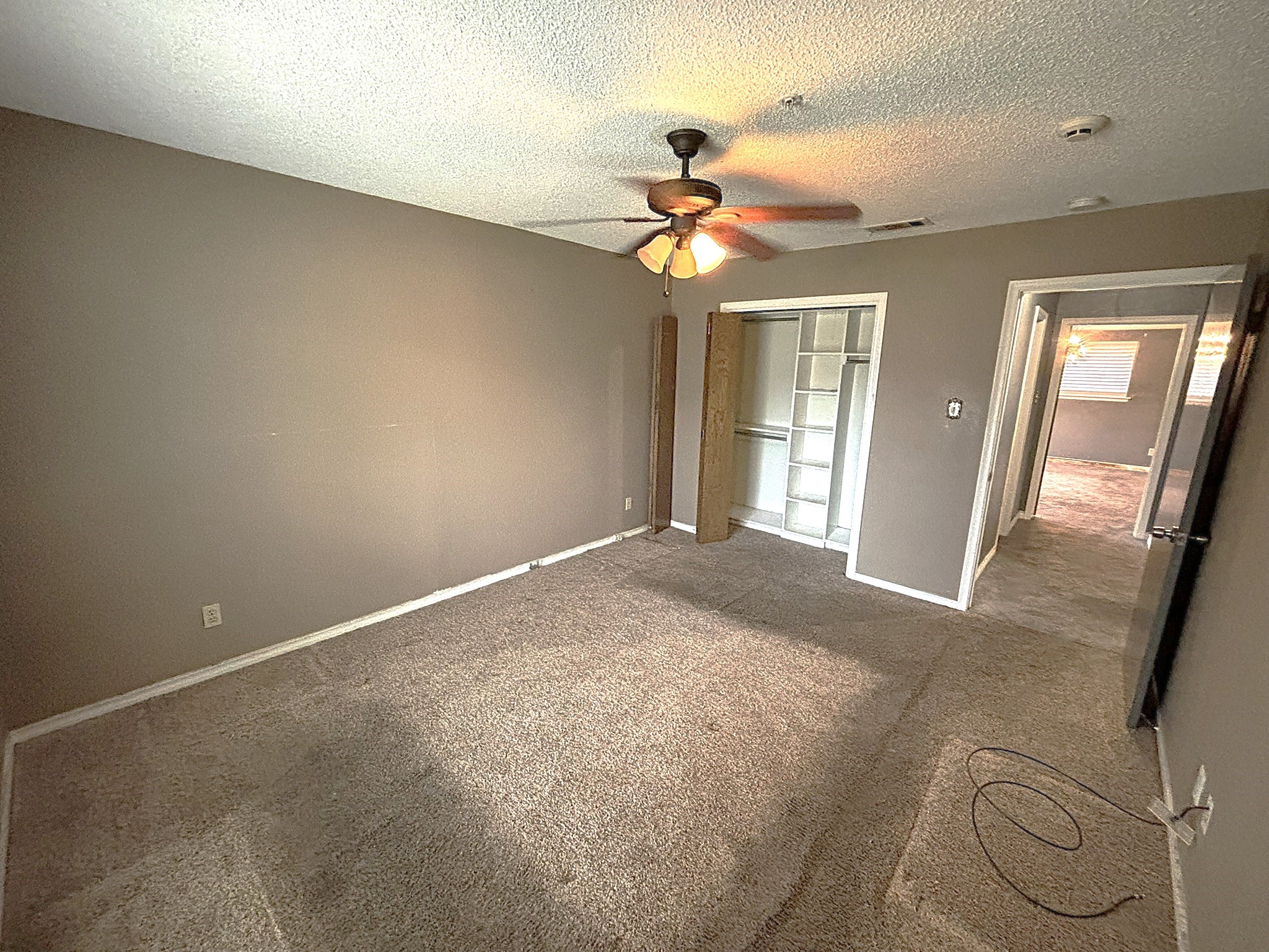 3042 Kiestridge Drive Dallas TX 75233