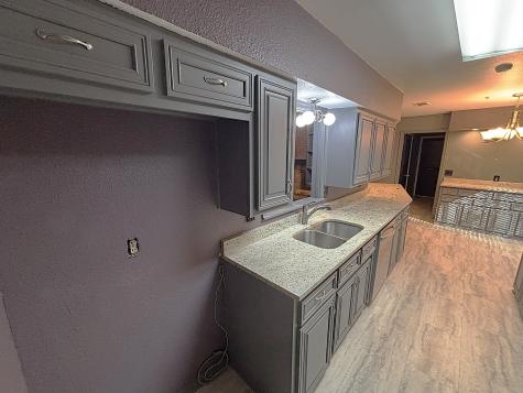 3042 Kiestridge Drive Dallas TX 75233