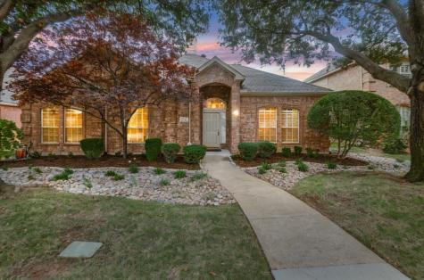 9716 Wolf Creek Drive Irving TX 75063