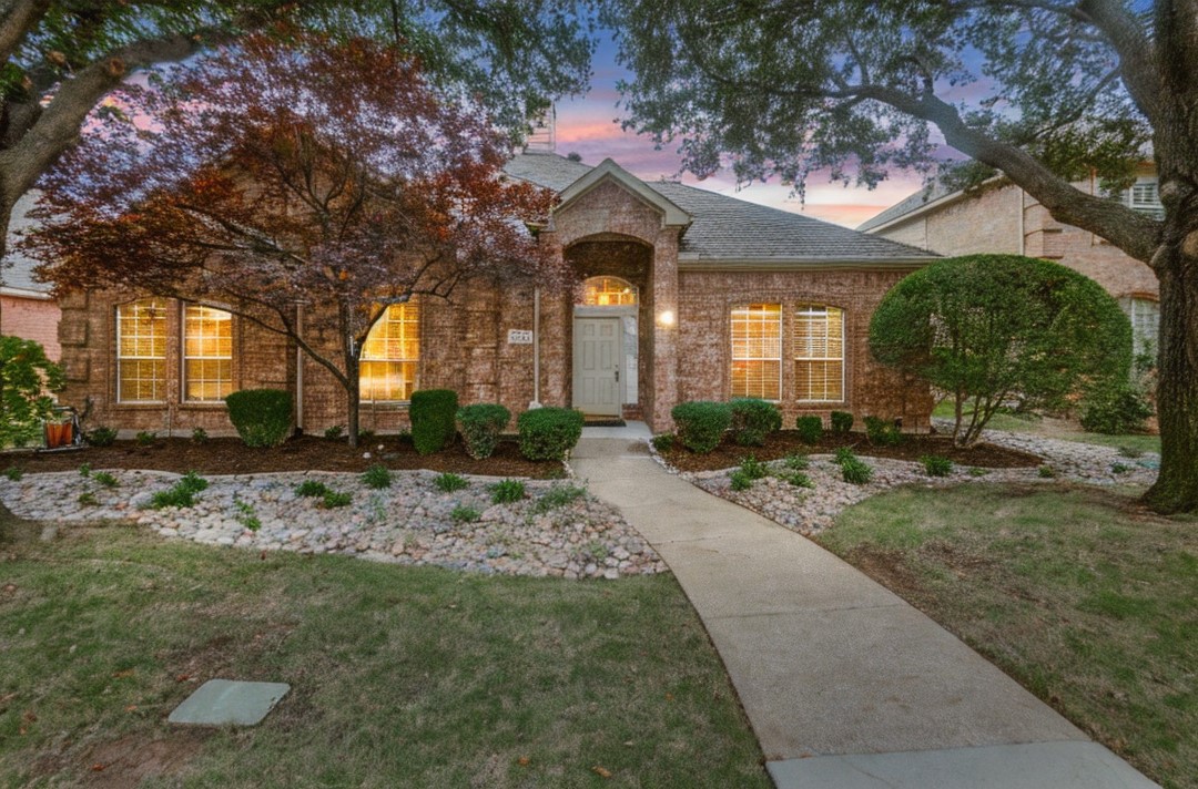9716 Wolf Creek Drive Irving TX 75063