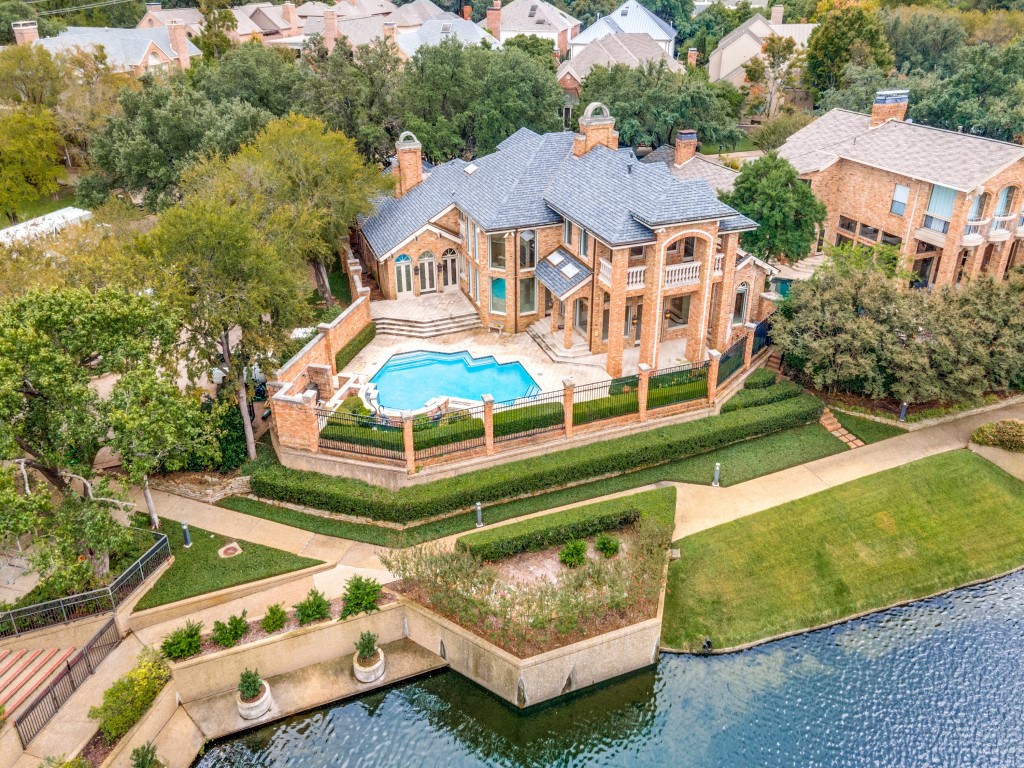 3 Glenchester Court Dallas TX 75225