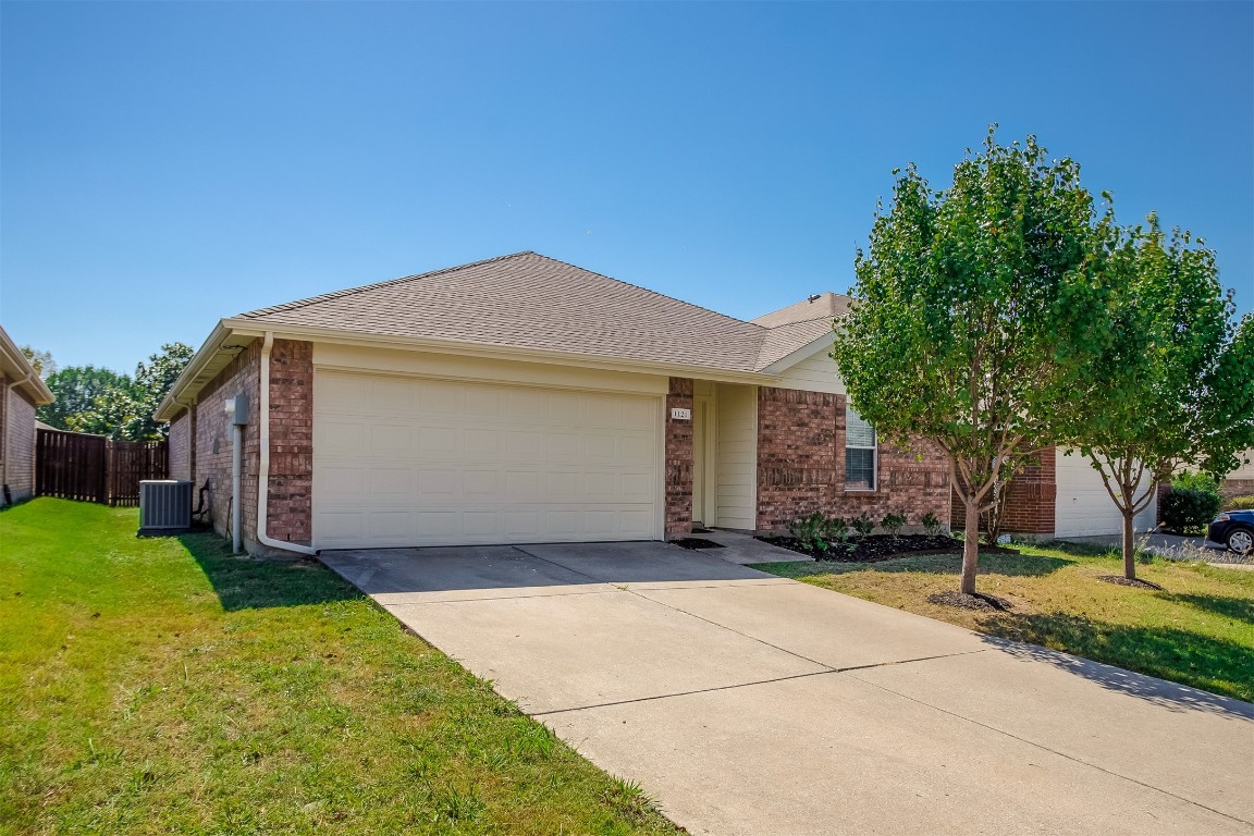 1121 Caroline Drive Princeton TX 75407