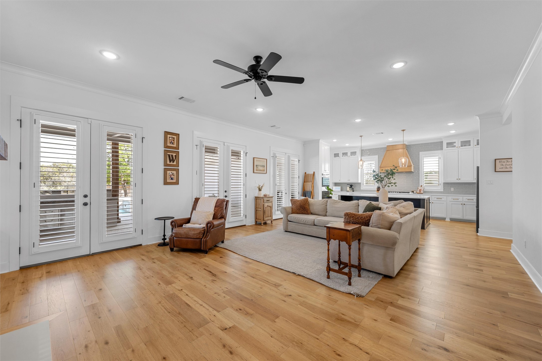 216 Wycliff Drive China Spring TX 76633