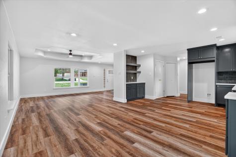 4828 Staples Avenue Fort Worth TX 76133