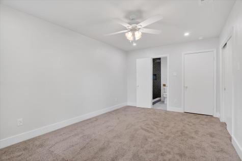 4828 Staples Avenue Fort Worth TX 76133