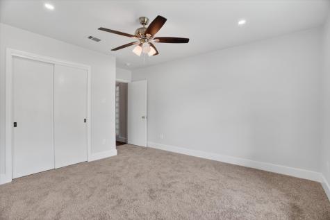 4828 Staples Avenue Fort Worth TX 76133