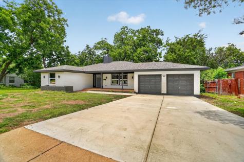4828 Staples Avenue Fort Worth TX 76133
