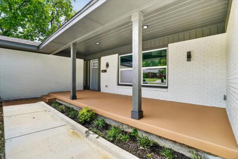 4828 Staples Avenue Fort Worth TX 76133