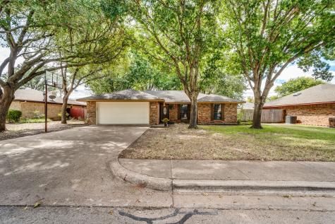 1407 Meadow Court Midlothian TX 76065