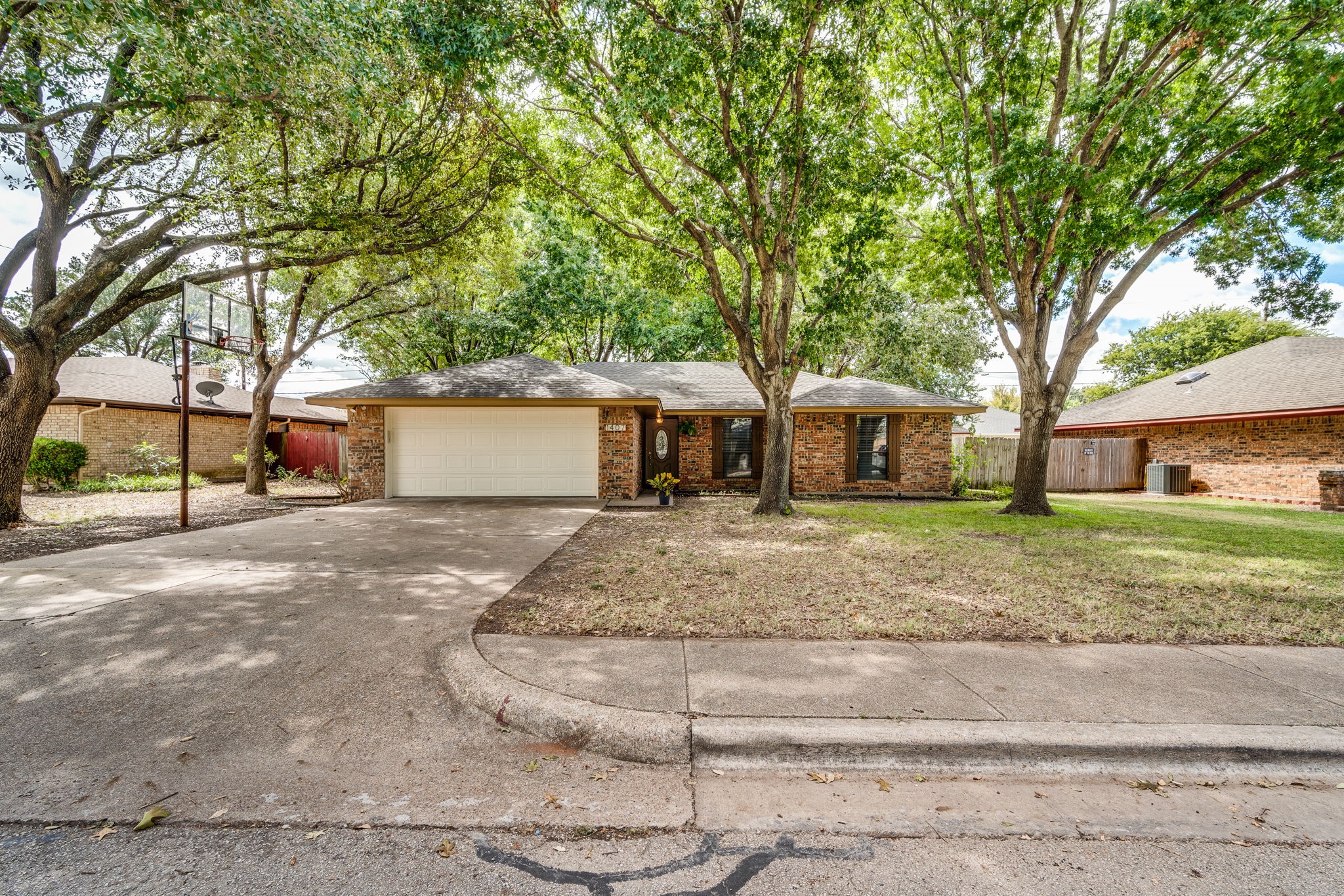 1407 Meadow Court Midlothian TX 76065