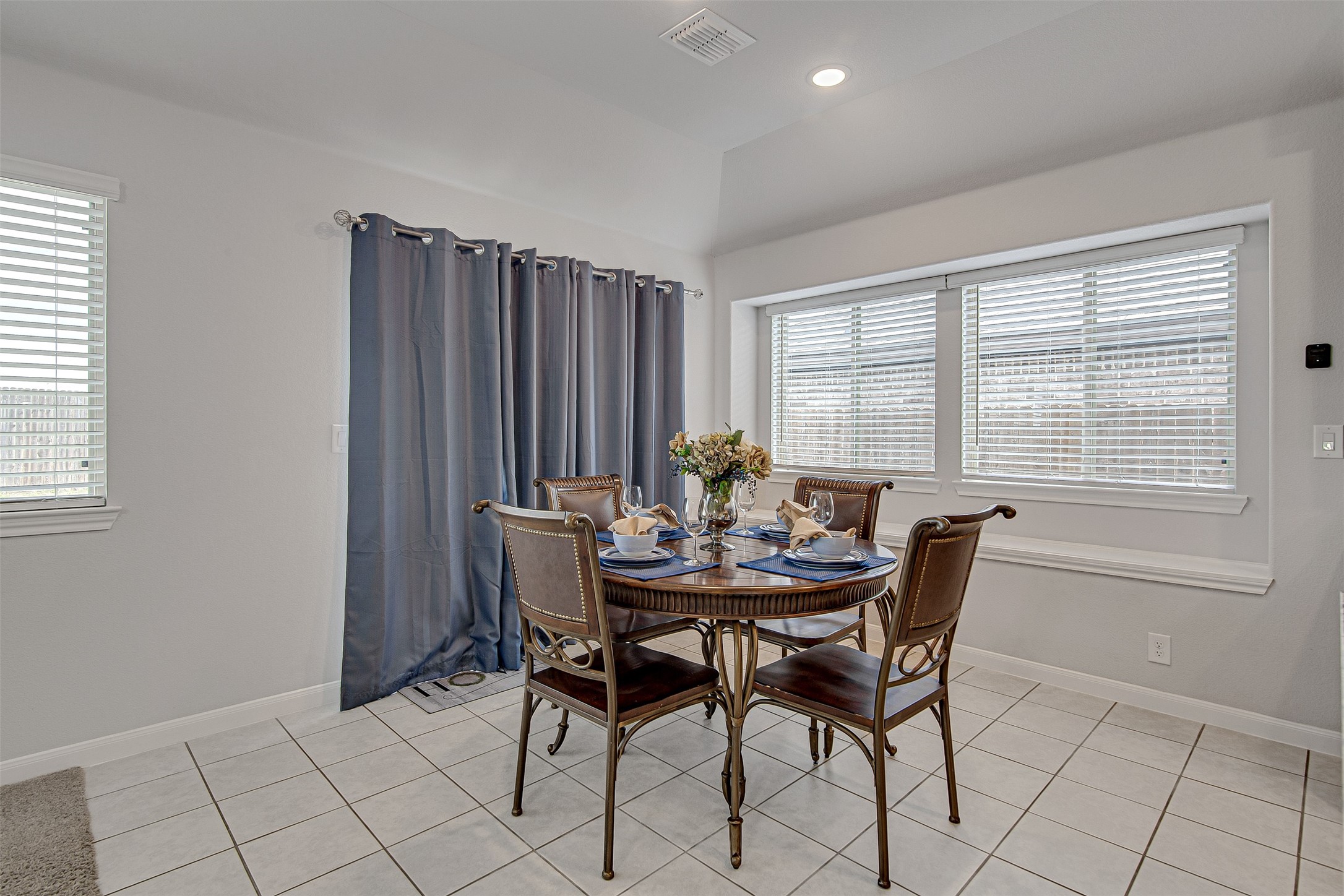 1109 Nighthawk Trail Alvarado TX 76009