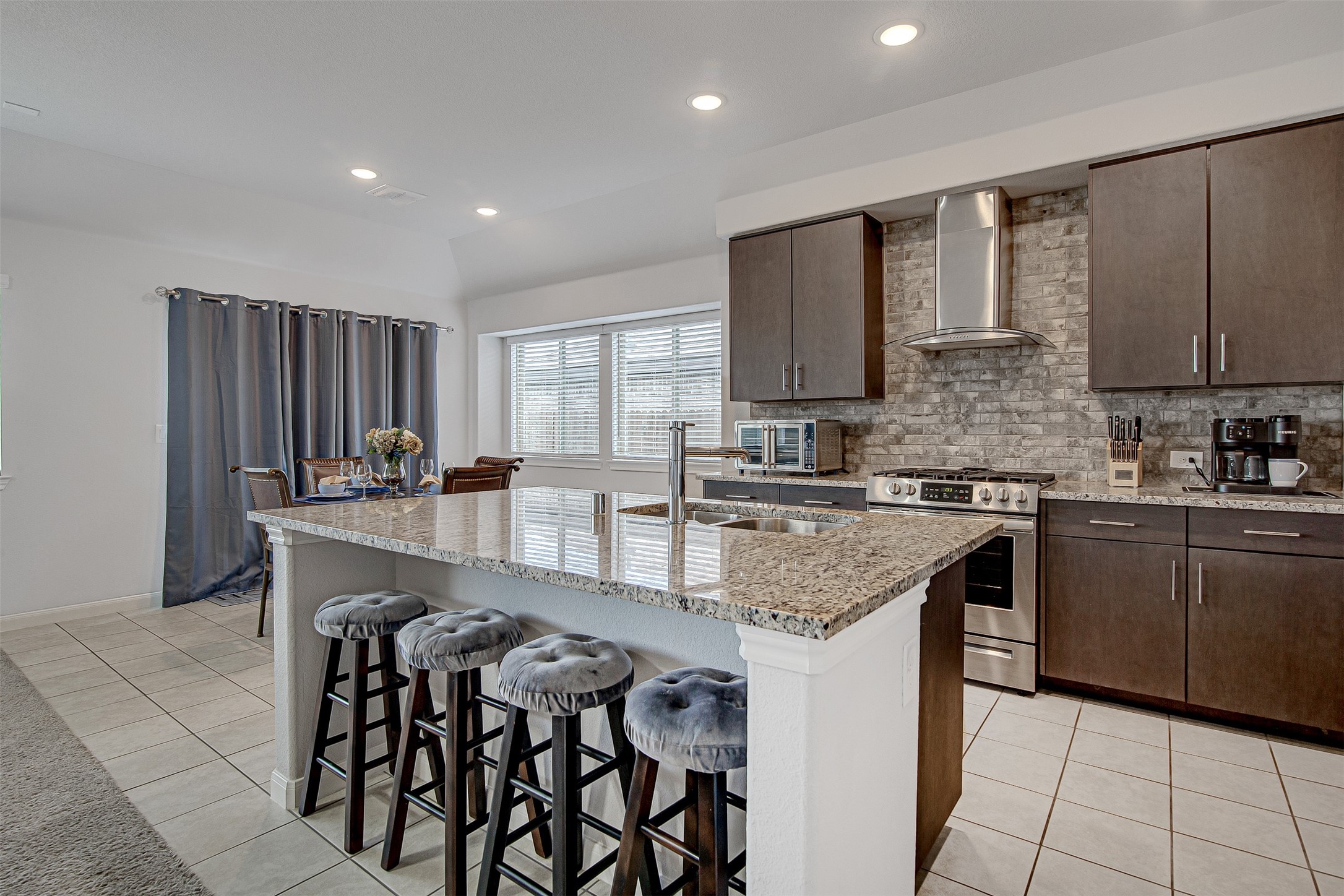 1109 Nighthawk Trail Alvarado TX 76009
