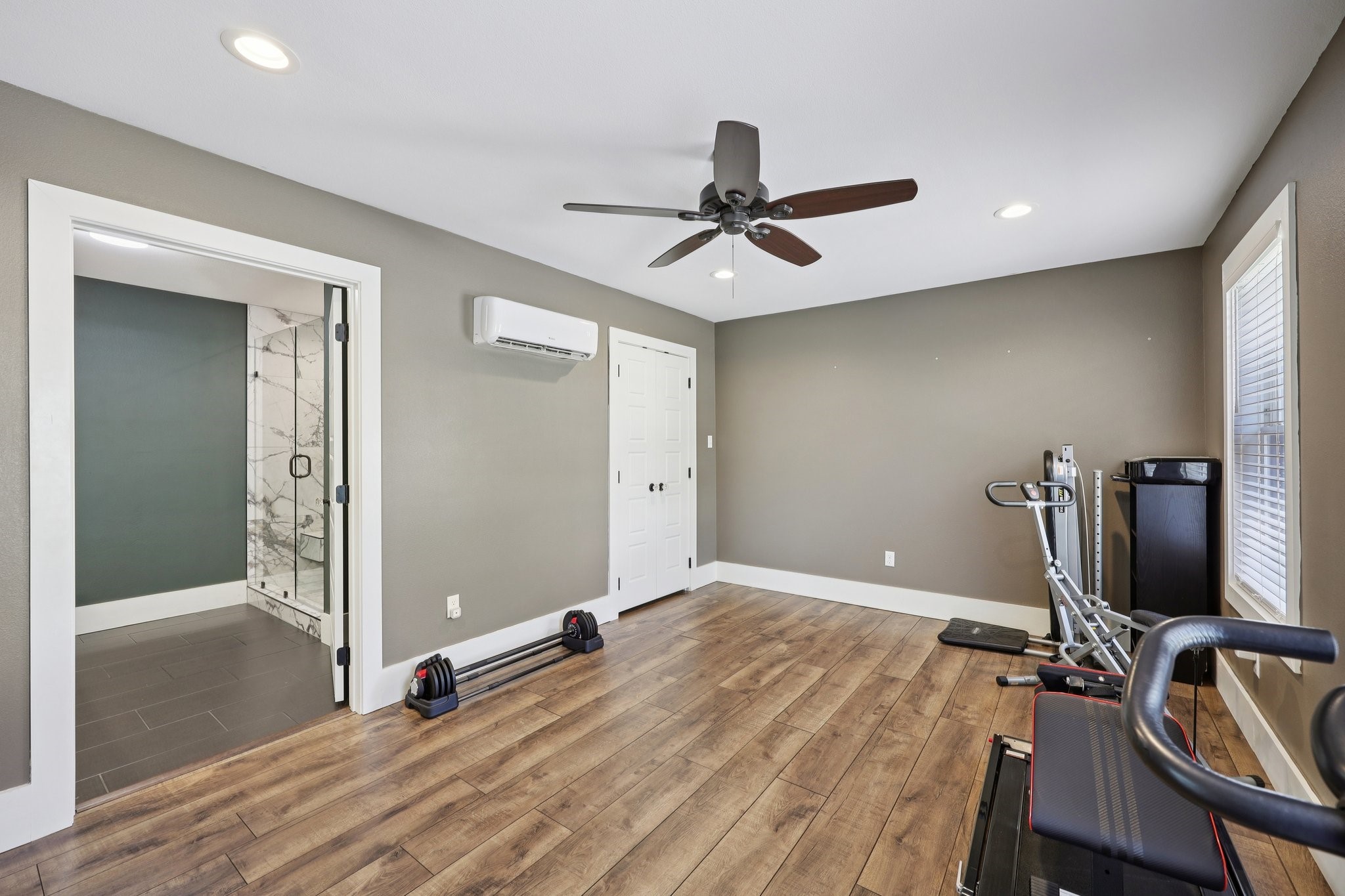 154 Helton Drive Granbury TX 76049