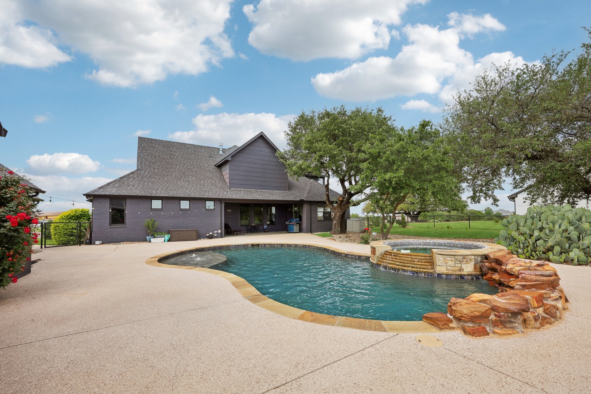 154 Helton Drive Granbury TX 76049