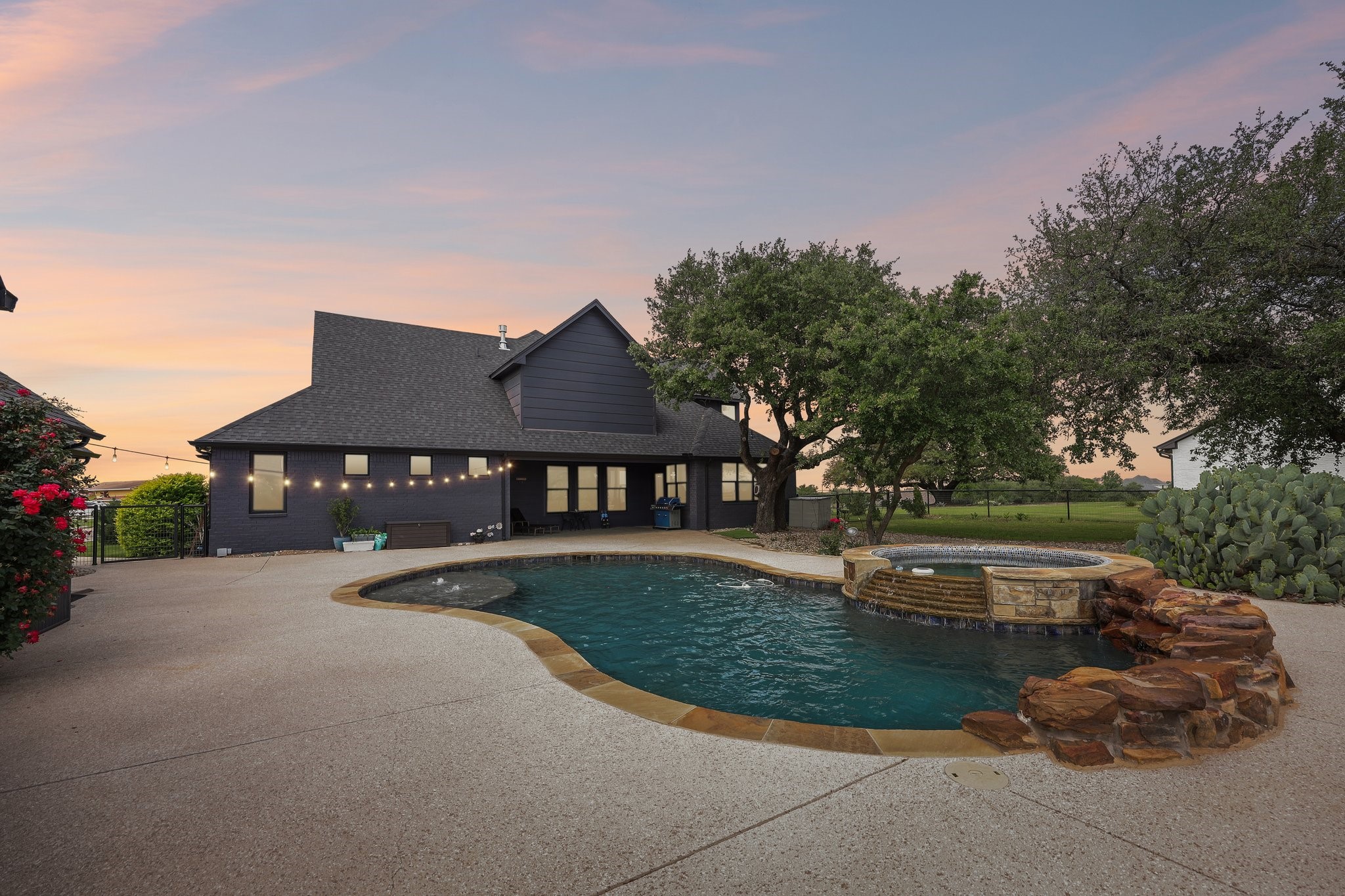 154 Helton Drive Granbury TX 76049