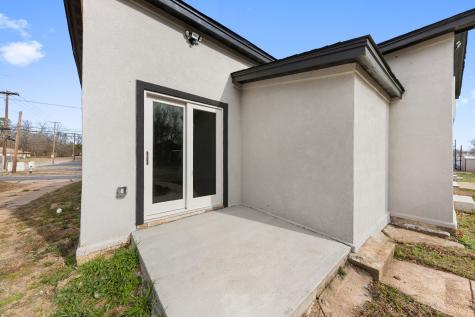 1269 Bonham Street Paris TX 75460