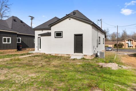 1269 Bonham Street Paris TX 75460