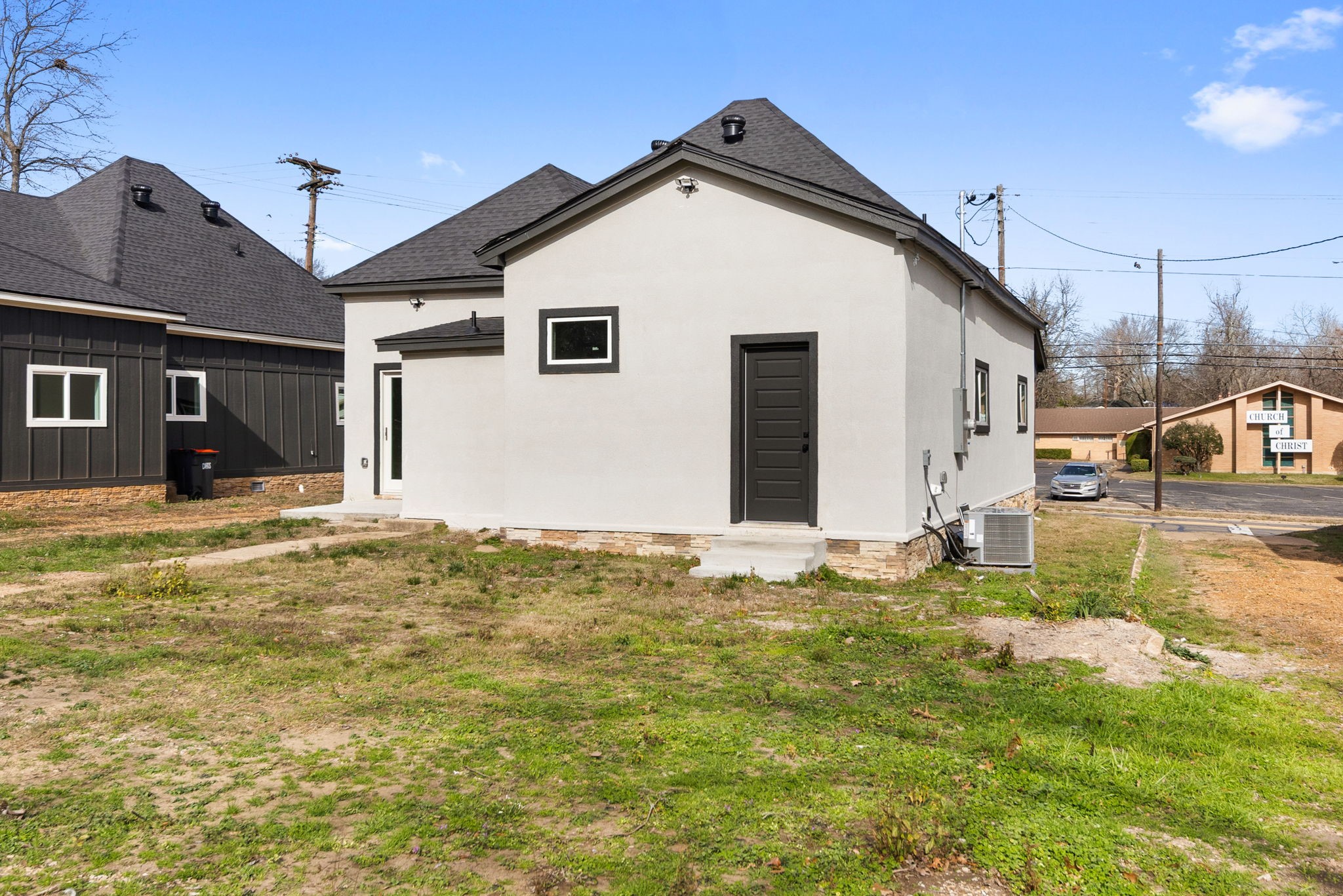 1269 Bonham Street Paris TX 75460