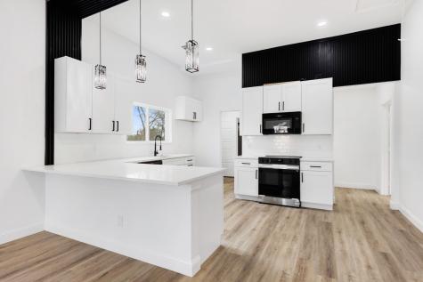 1269 Bonham Street Paris TX 75460