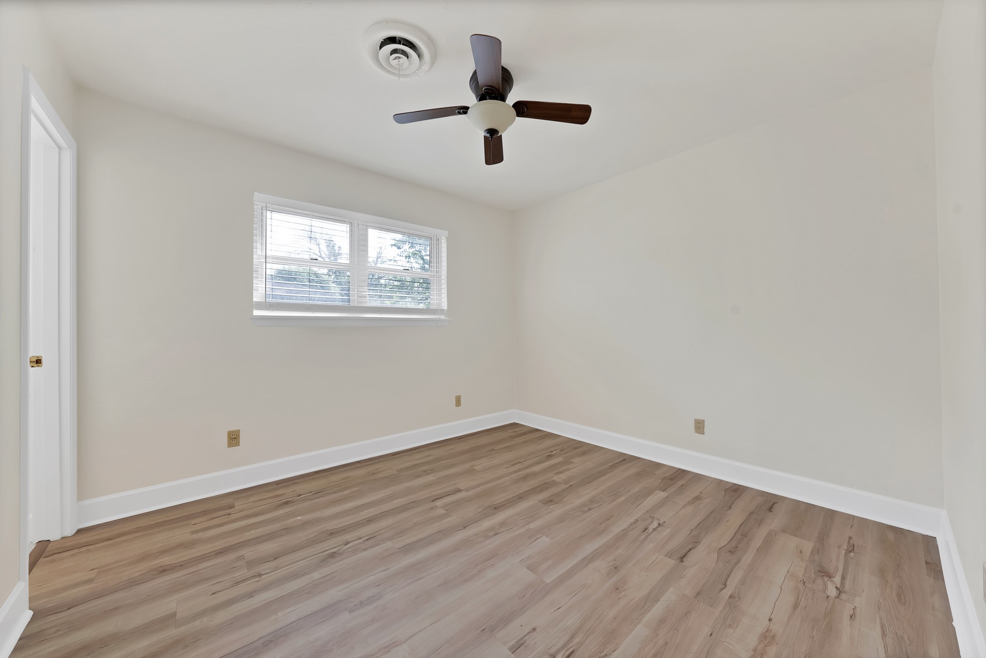 3505 Wedgway Drive Fort Worth TX 76133