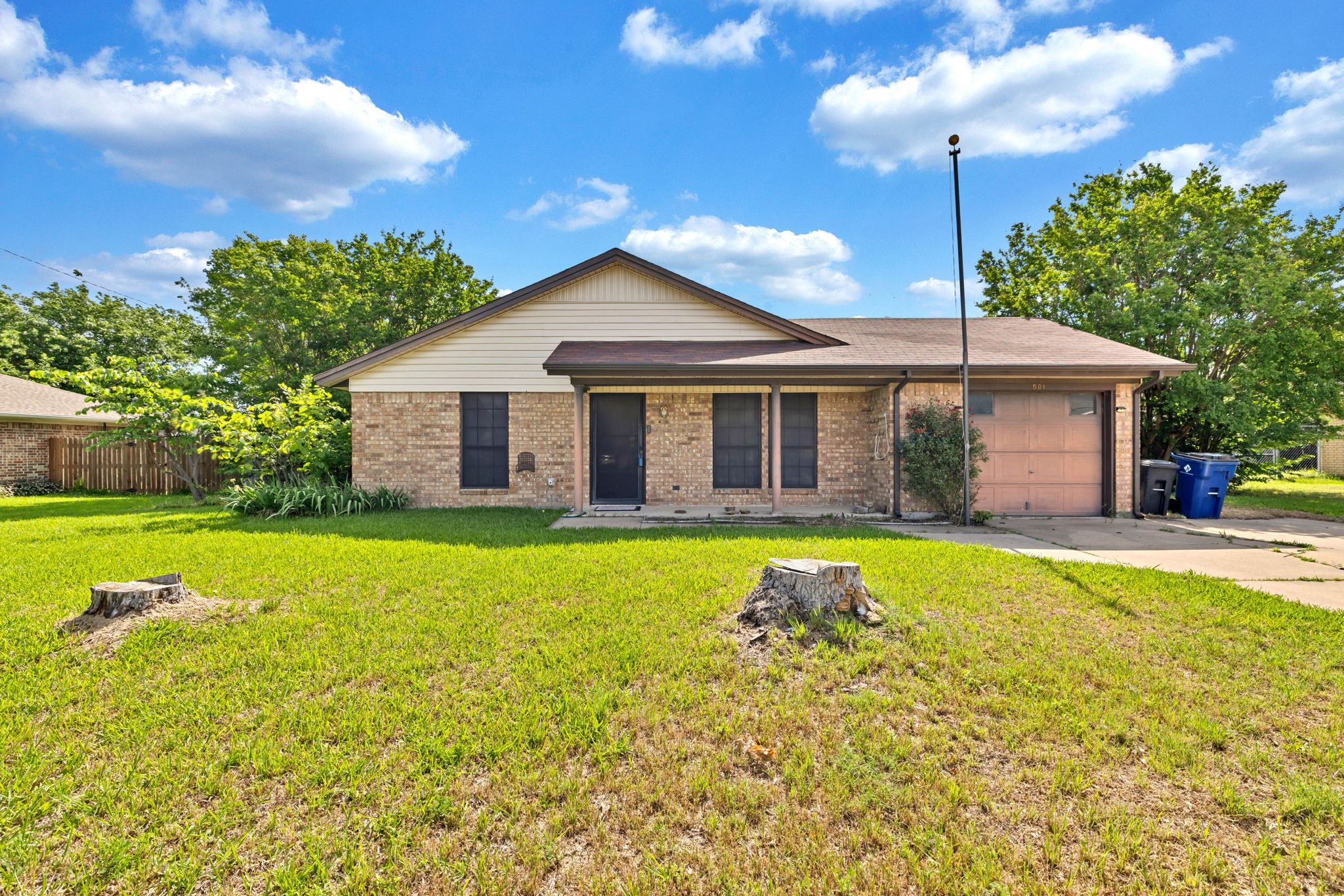501 Post Oak Lane Burleson TX 76028
