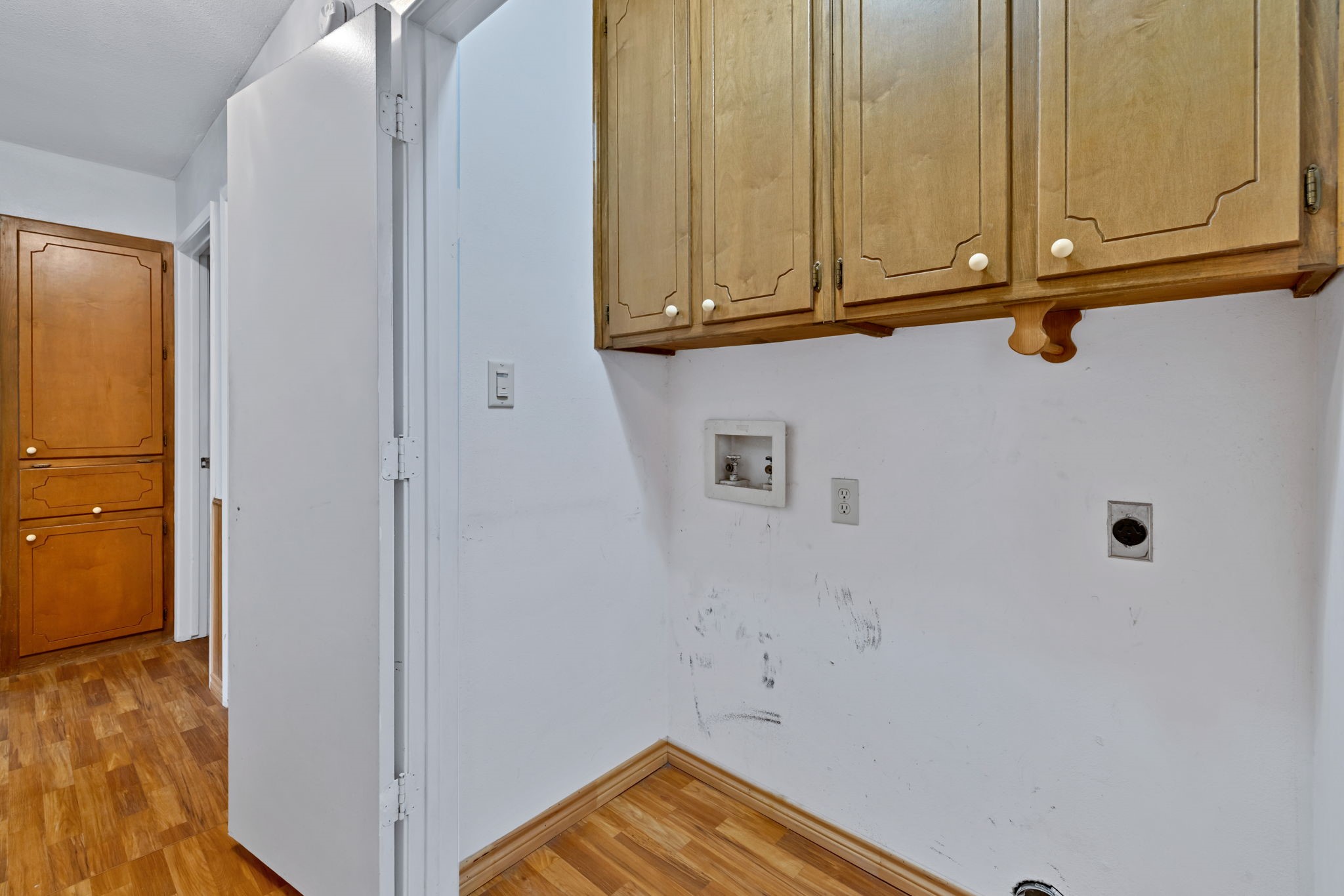 501 Post Oak Lane Burleson TX 76028