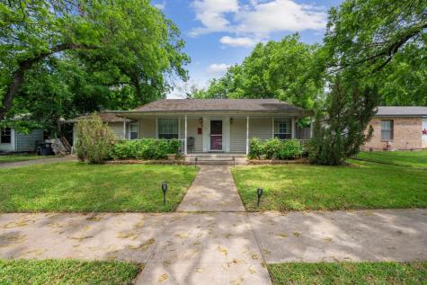 816 Featherston Street Cleburne TX 76033