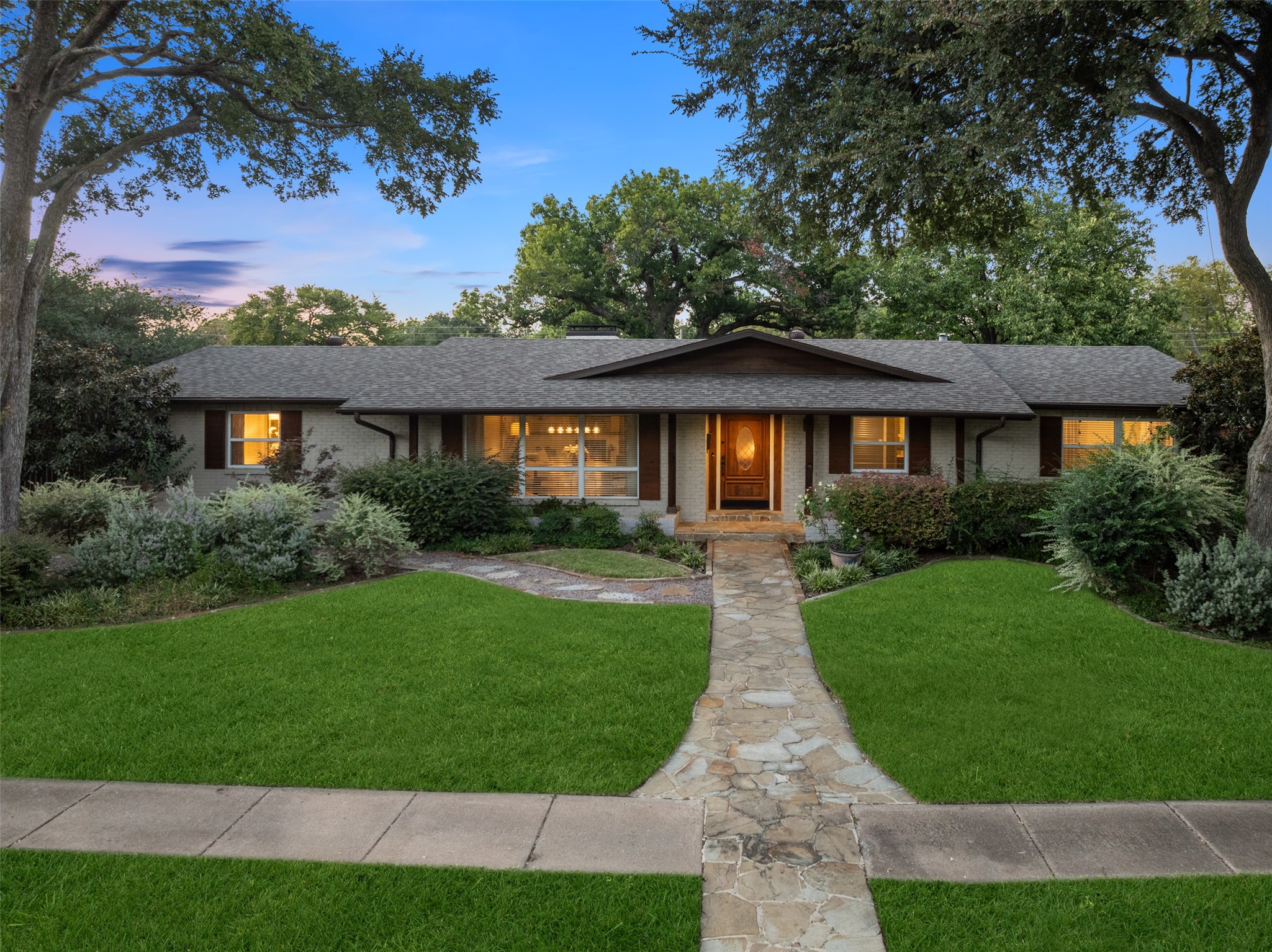 3909 Port Royal Drive Dallas TX 75244