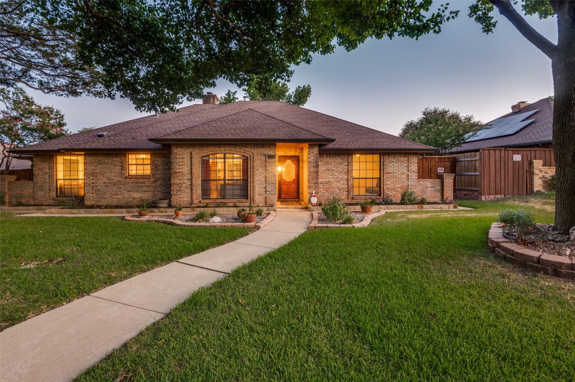 1126 Meadow Ridge Drive Duncanville TX 75137