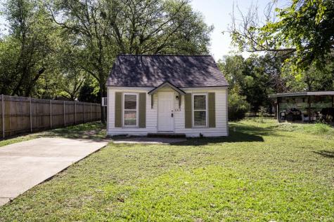 5313 Pomona Avenue River Oaks TX 76114