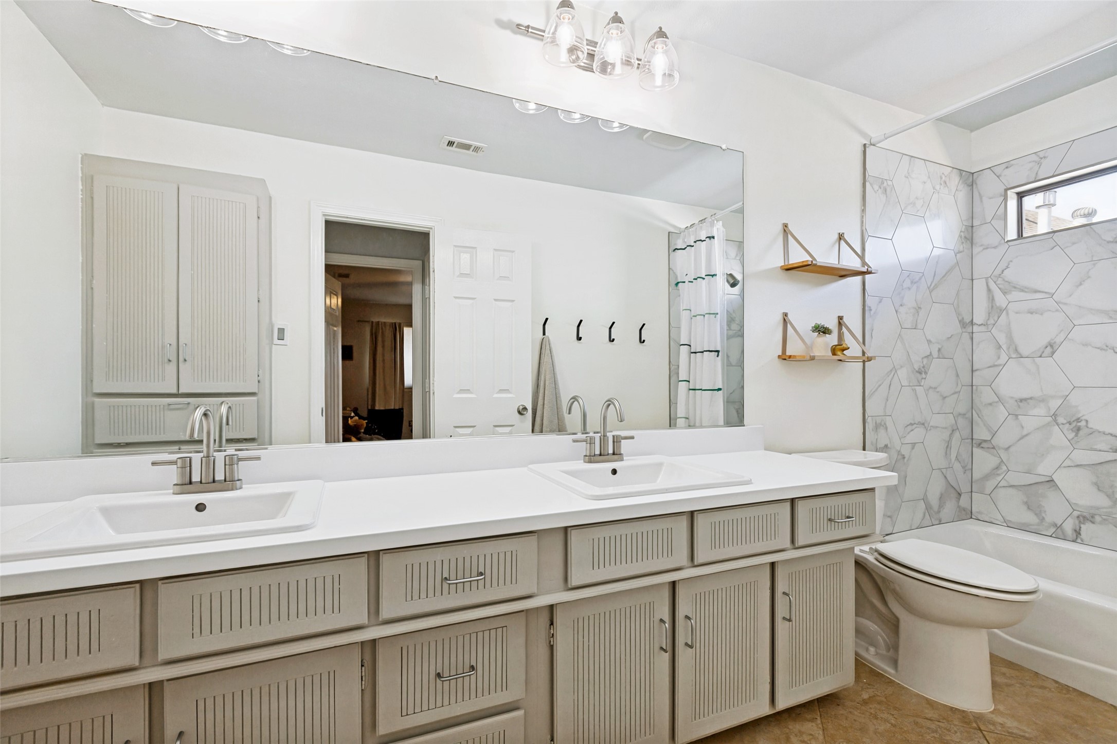 5805 Sand Shell Court Dallas TX 75252