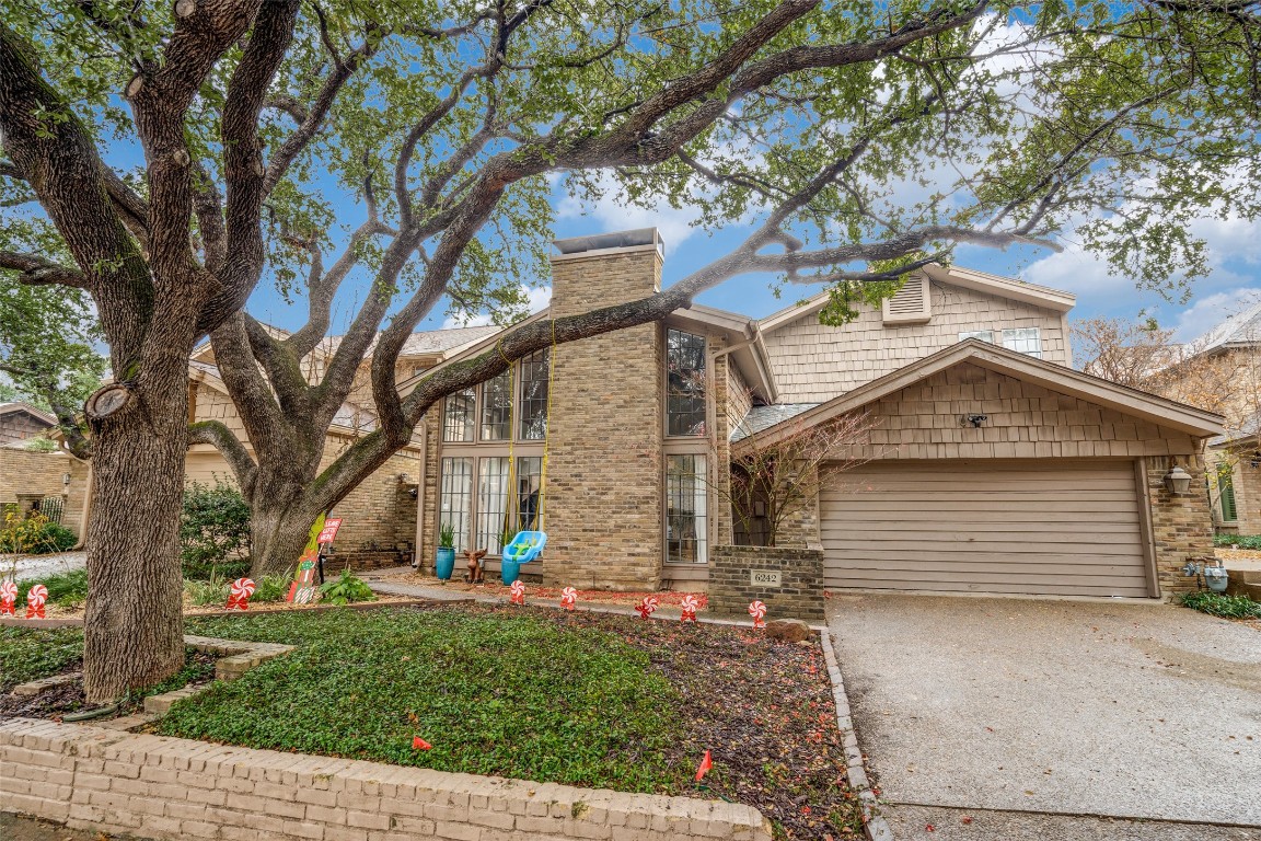6242 Twin Oaks Circle Dallas TX 75240