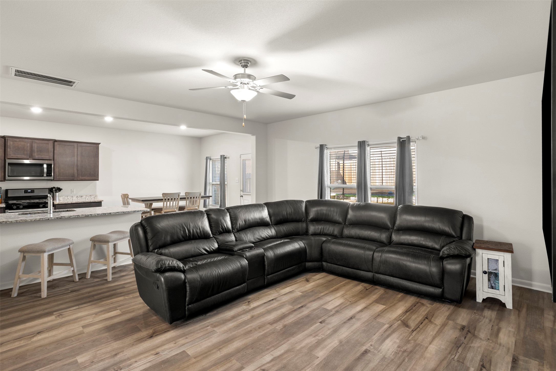 240 Donna Drive Ferris TX 75125