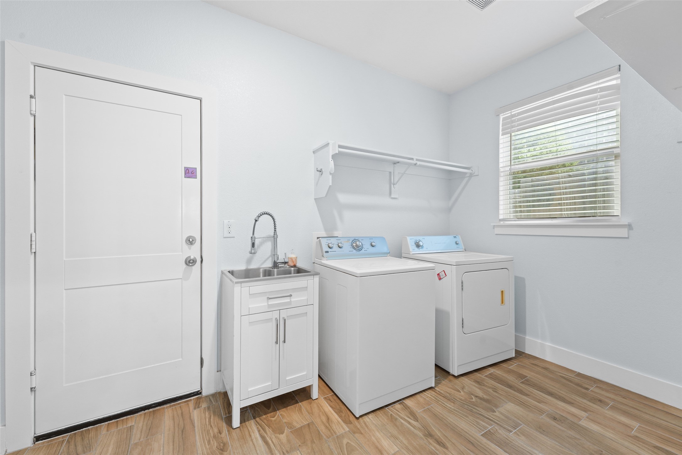 3807 Winding Road Arlington TX 76016