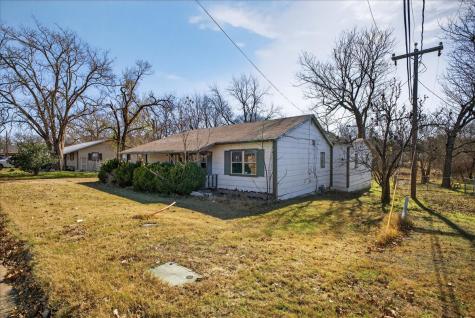 2512 Bridge Street Gatesville TX 76528