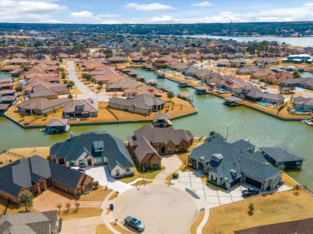 1516 Boca Bay Court Granbury TX 76048