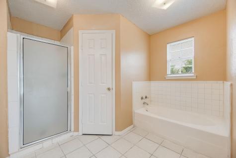 1019 Balkan Drive Lancaster TX 75134