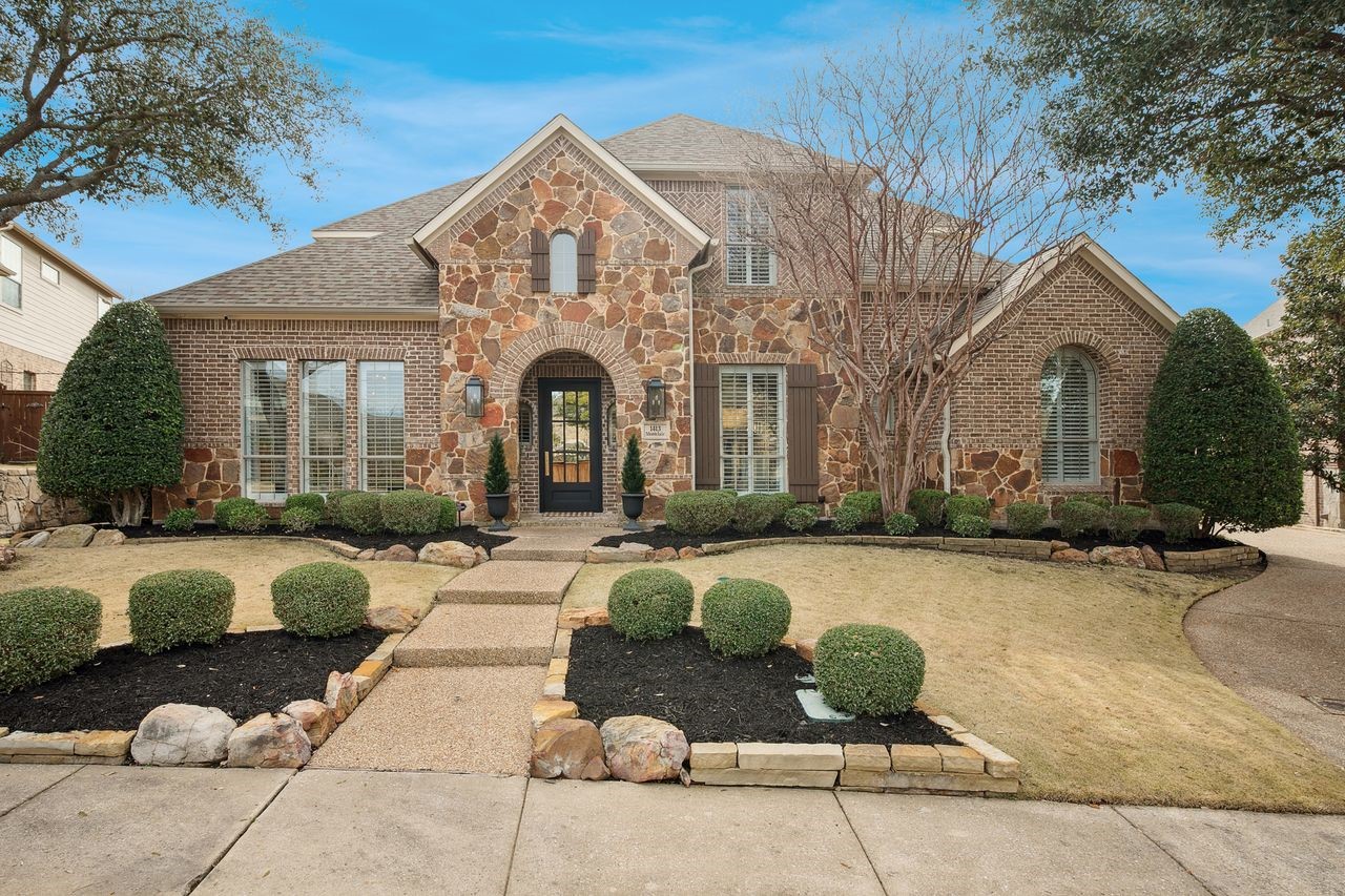 1413 Montclair Circle Mckinney TX 75071
