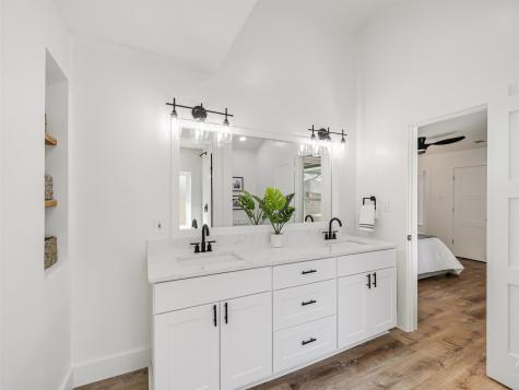 9011 Liptonshire Drive Dallas TX 75238