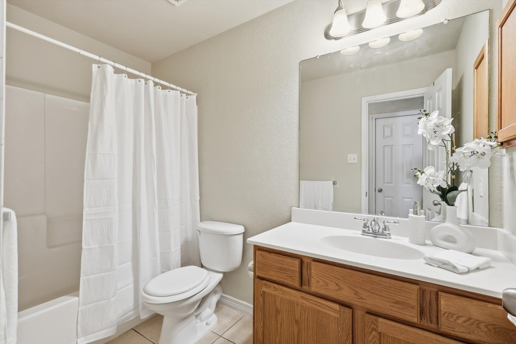 1709 Red Oak Court Denton TX 76209