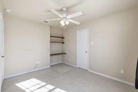 1709 Red Oak Court Denton TX 76209