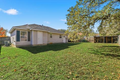 1709 Red Oak Court Denton TX 76209