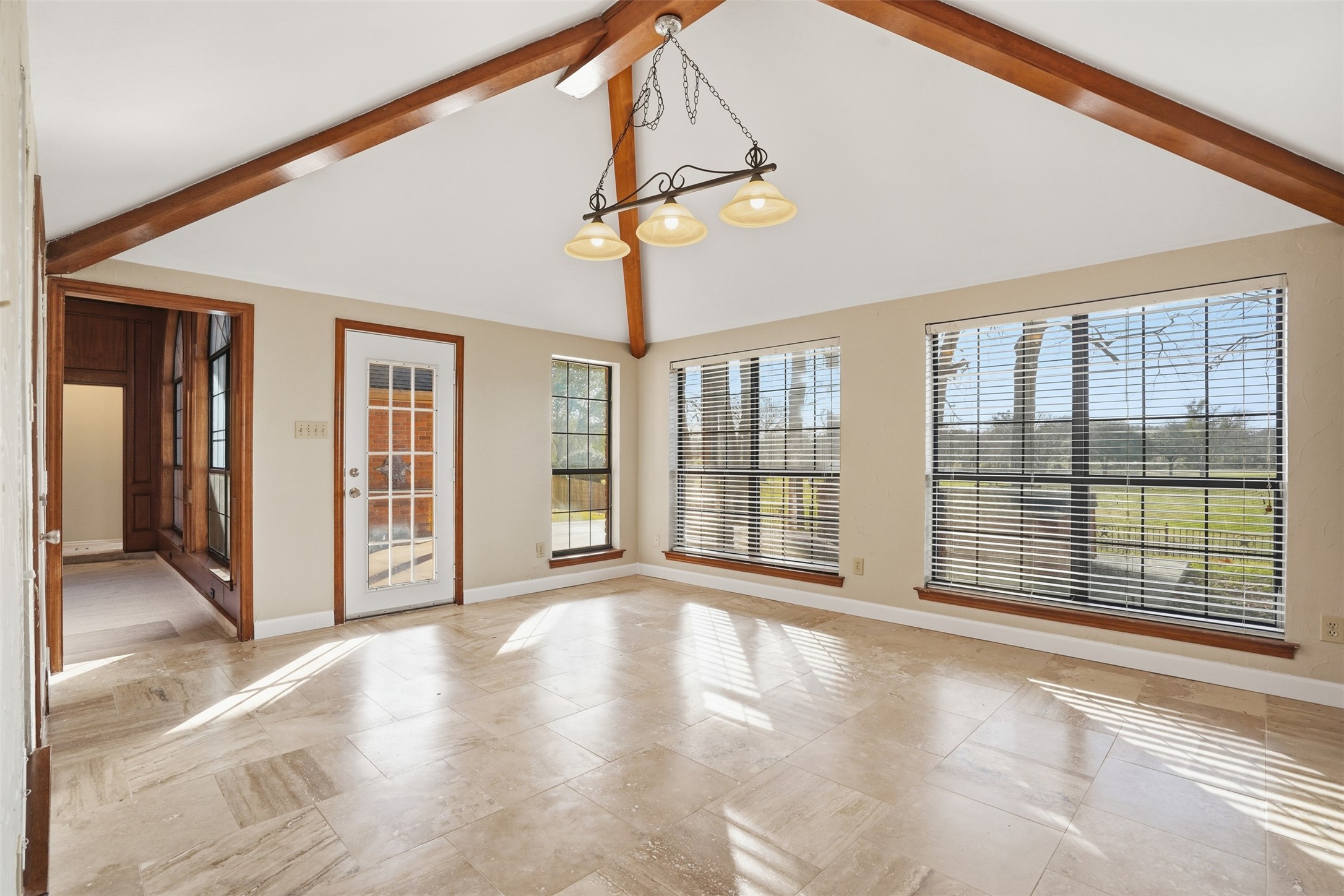 2209 Fulton Drive Garland TX 75044