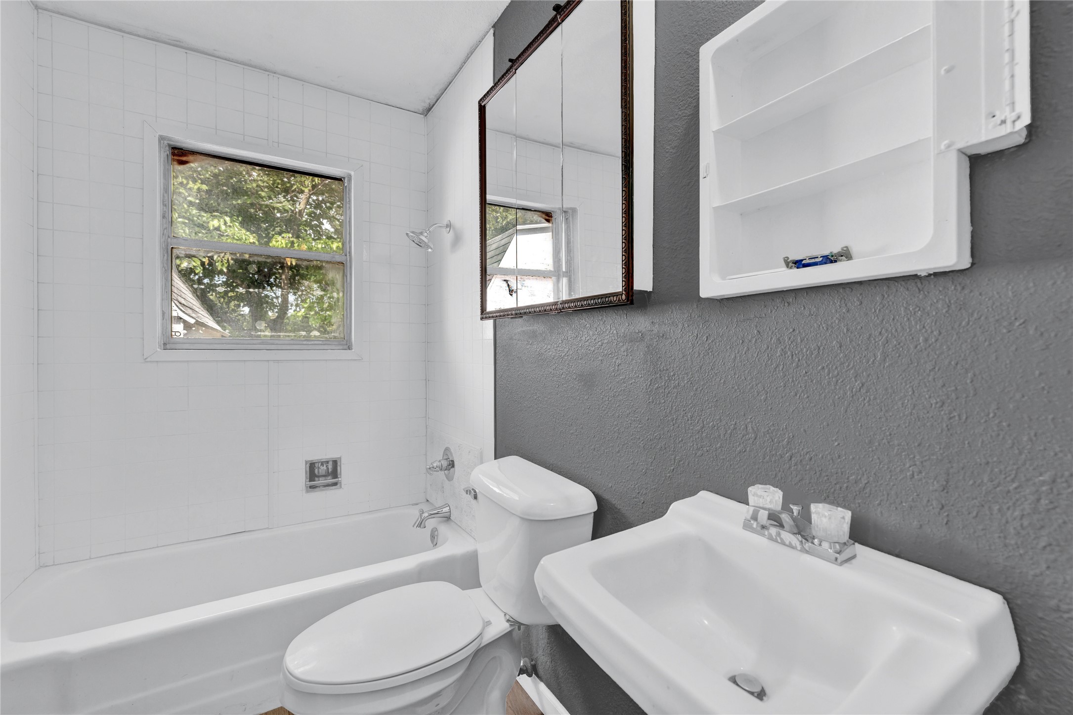 705 N Ray Street Alvarado TX 76009